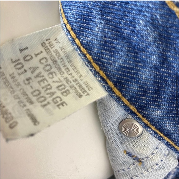 CHIC Vintage High Waisted Mom Jeans - Picture 9 of 9